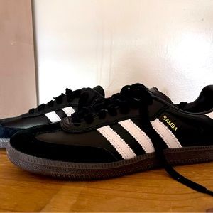 Women’s Samba Adidas Size 9.5